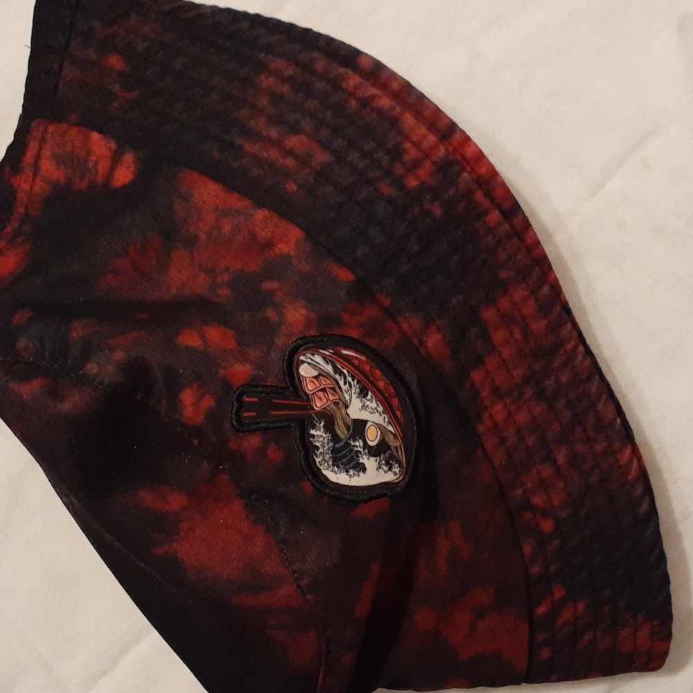 Hot Topic Bucket Hat